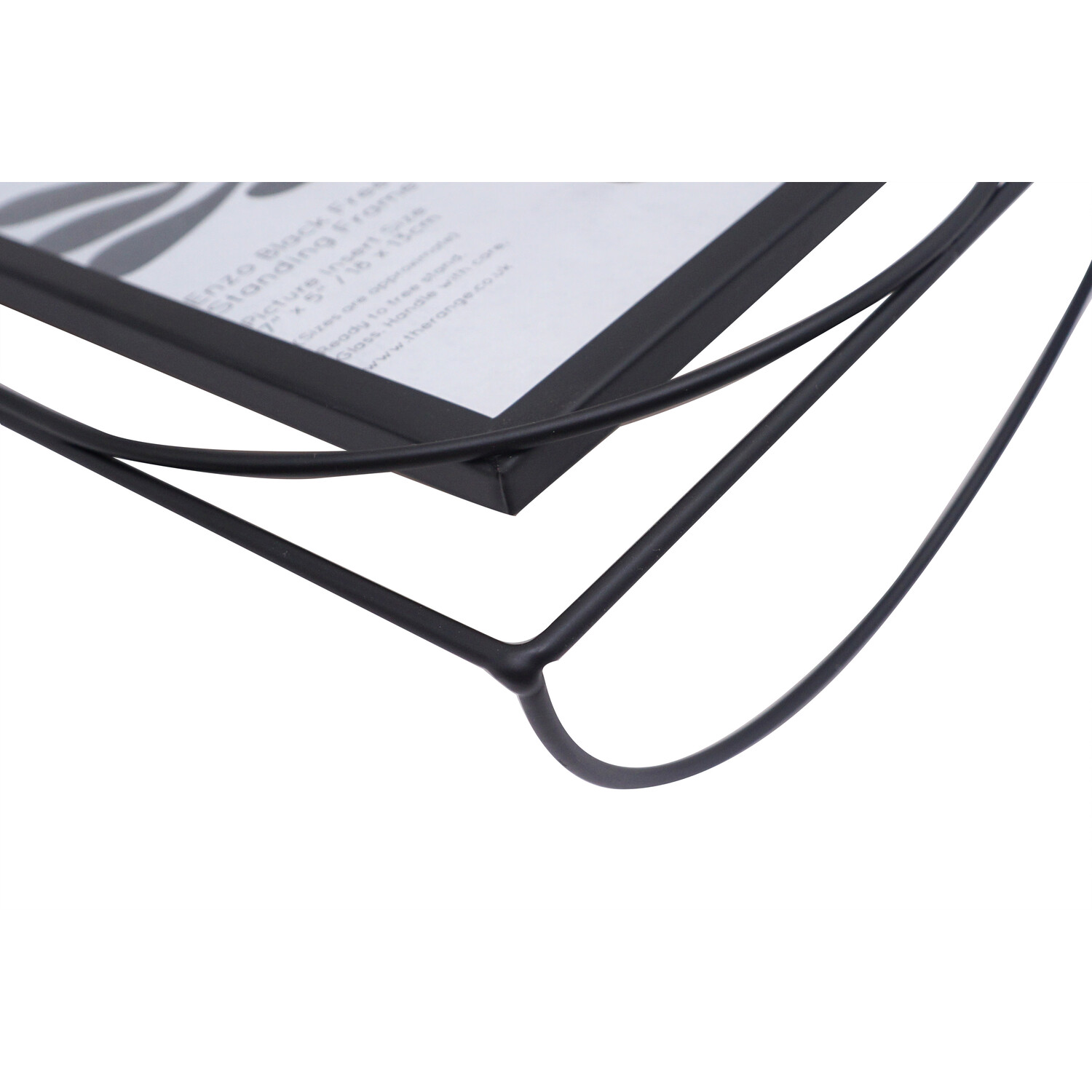 The Port. Co Gallery Enzo Black Free Standing Frame 7 x 5 inch Image 3