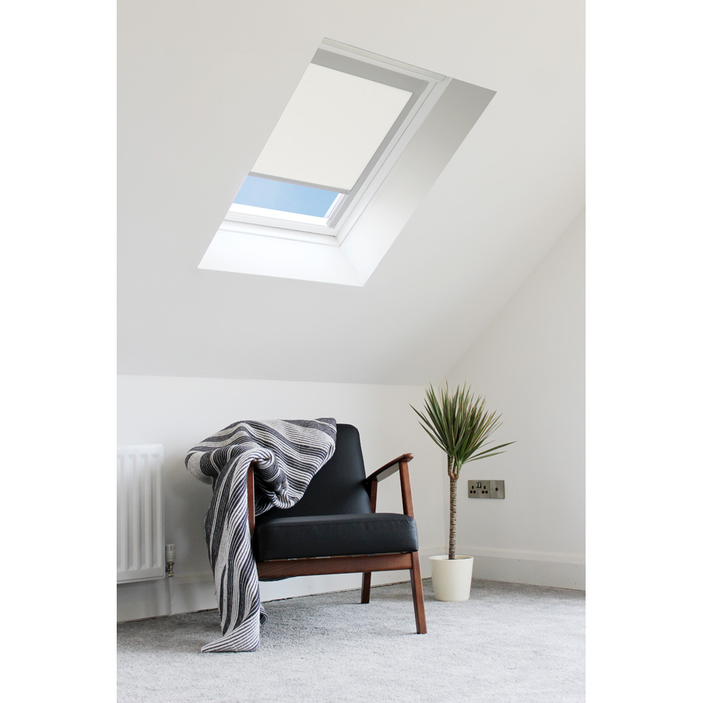 Bloc Blinds White Blackout Silver Frame Size C04 Velux Roof Window Skylight Blind Image 3