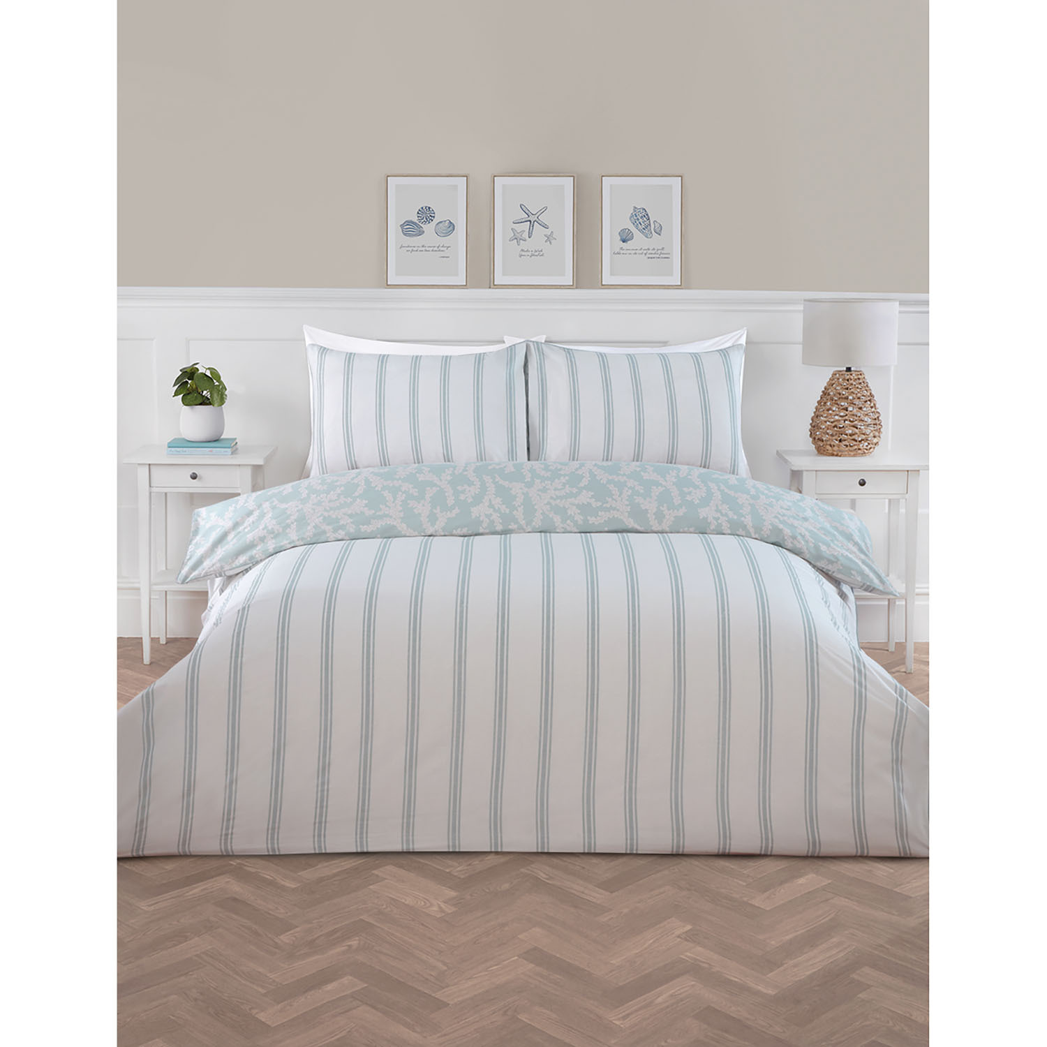 Coral Cove Duvet Set - Blue / King Image 2