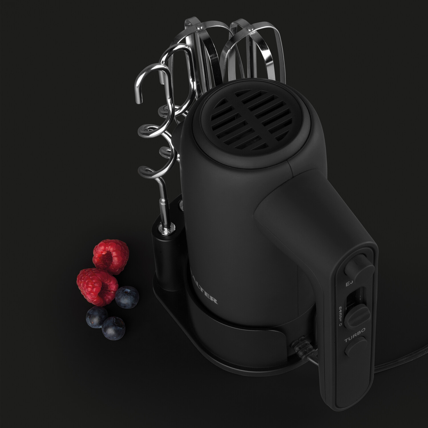 Salter Kuro Easy Store Hand Mixer 300W - Black Image 2