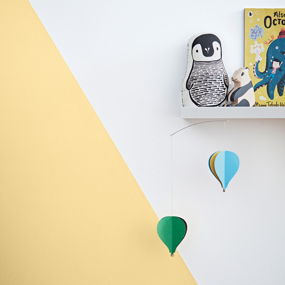 Crown Breatheasy Walls & Ceilings Sunrise Silk Emulsion Paint 2.5L Image 5