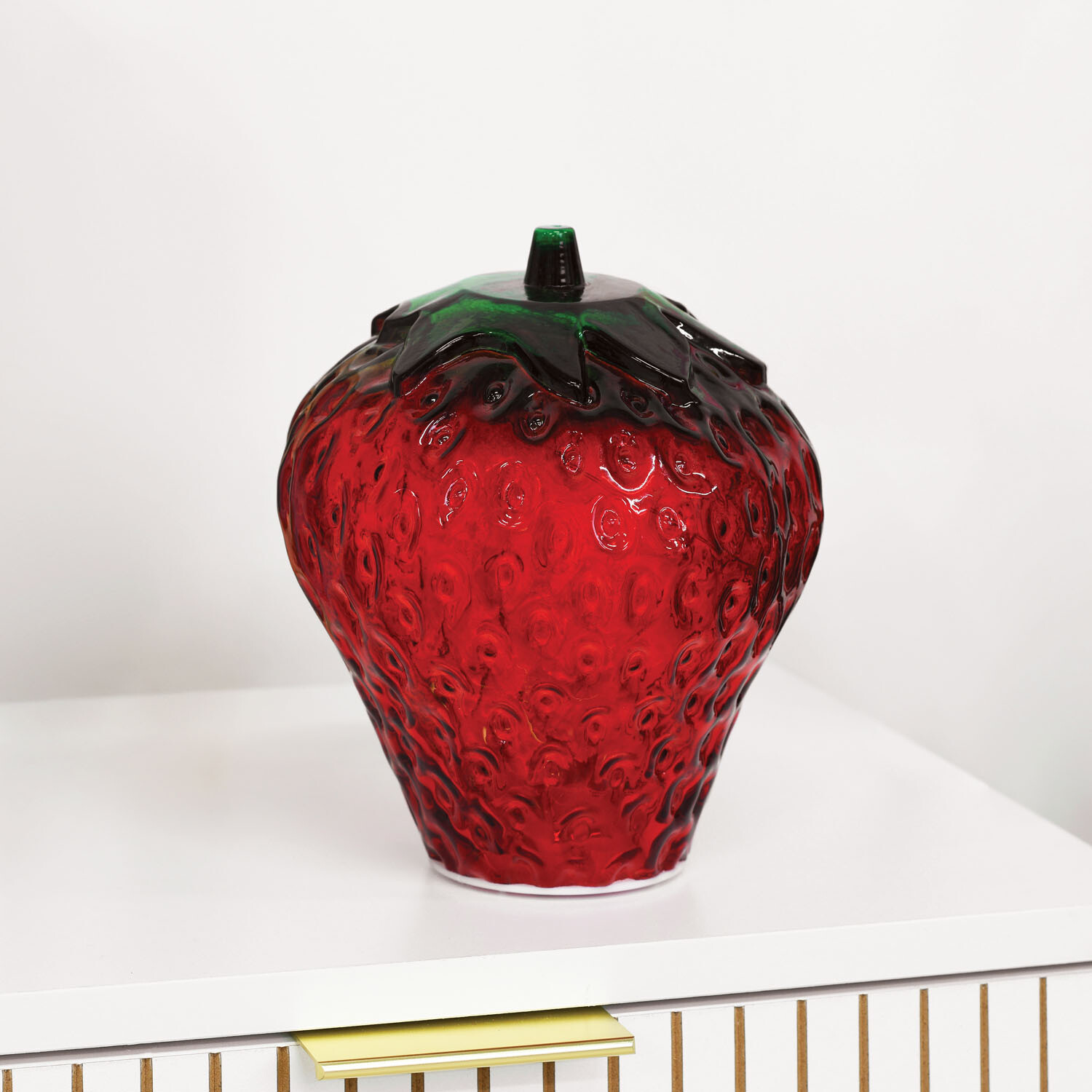 Strawberry Light - Red and Green Image 3