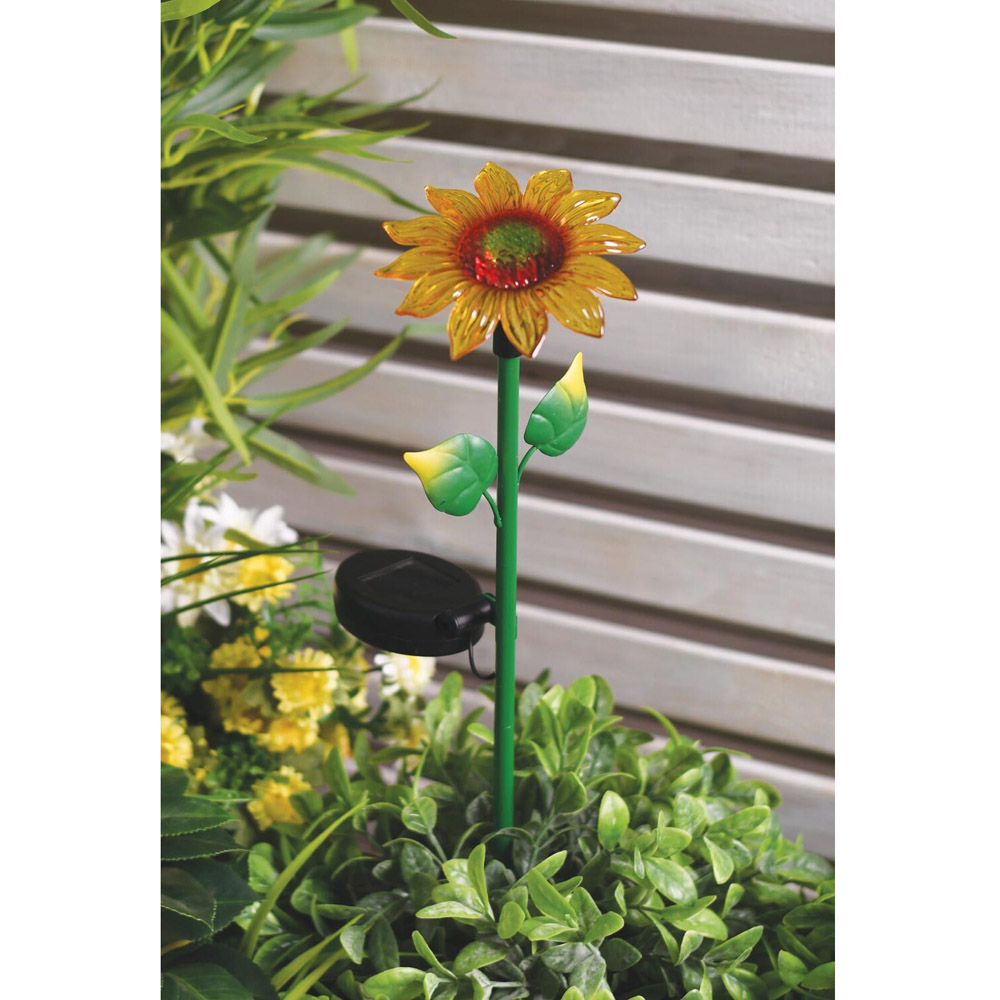 Solar Sunflower Stake Light Image 8