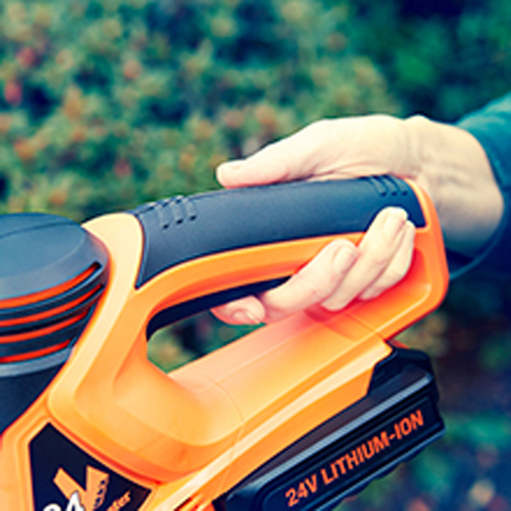 LawnMaster 24V 52cm Cordless Hedgetrimmer Image 7