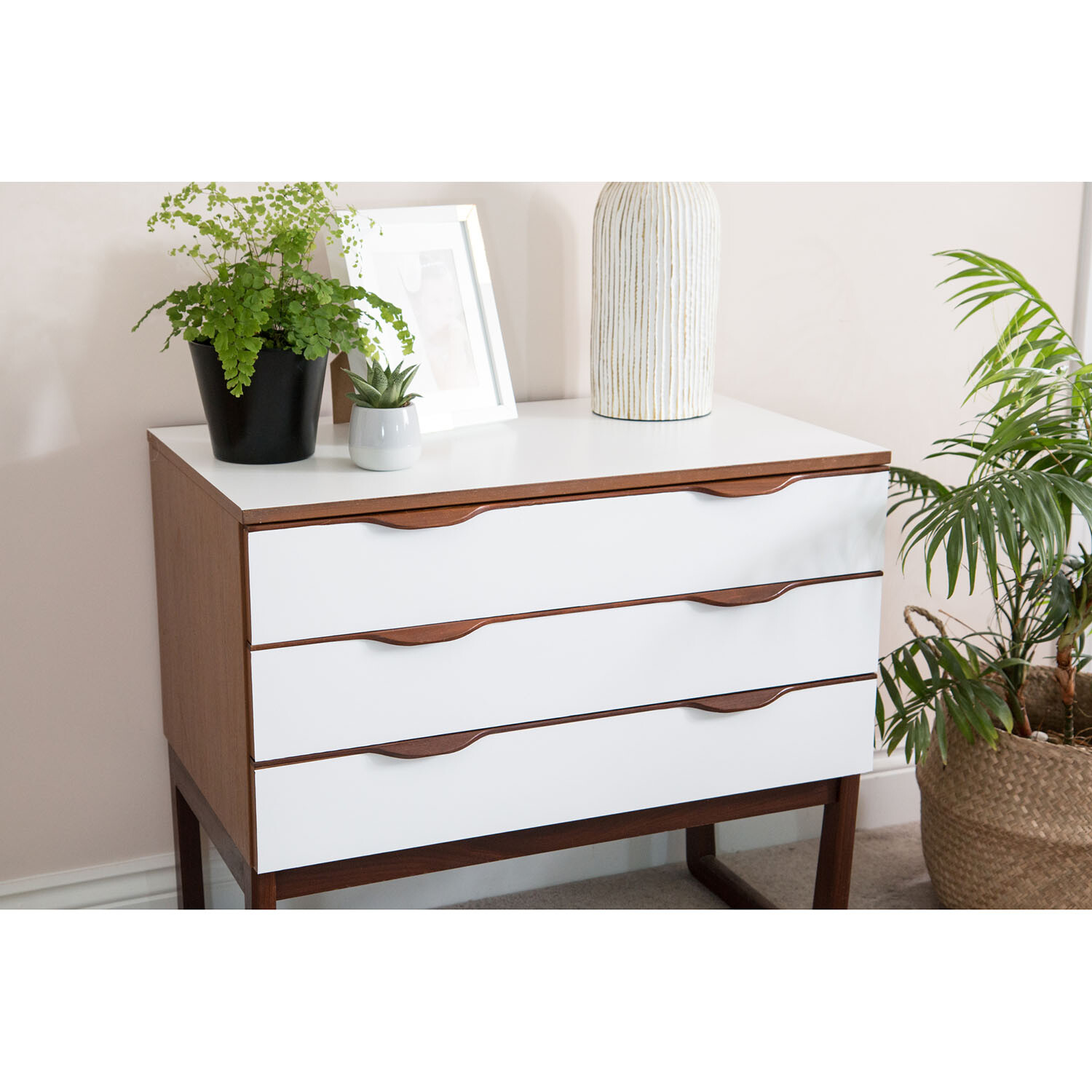 d-c-fix Matt Effect Self Adhesive Vinyl Film - Matt White Image 3