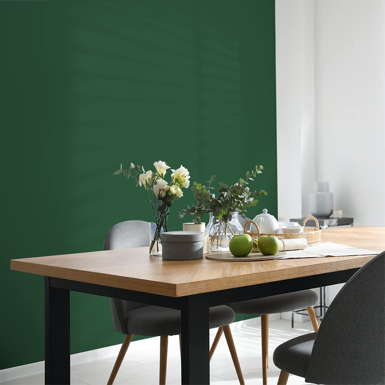 Johnstone's Washable Forest Stroll Matt Paint 2.5L Image 4