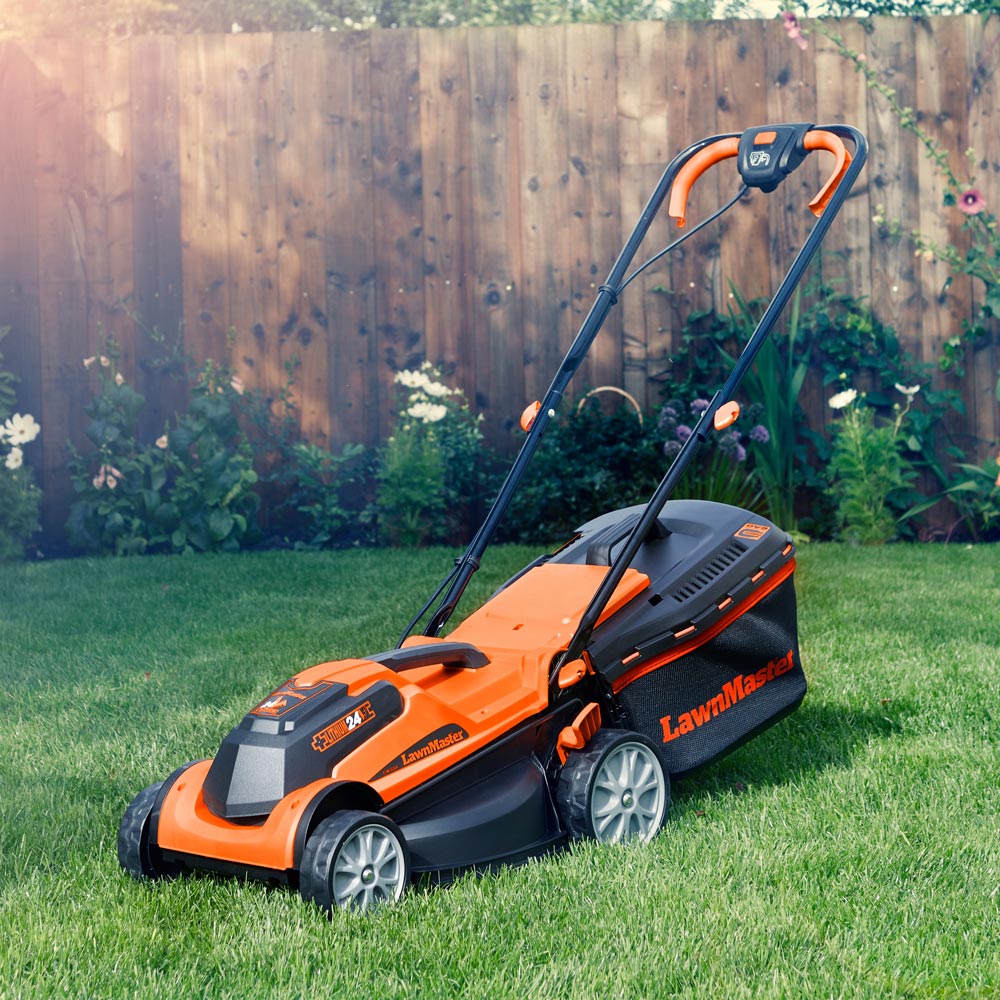 LawnMaster CLMF2434G-01 24V Hand Propelled 34cm Rotary Lawn Mower Image 2