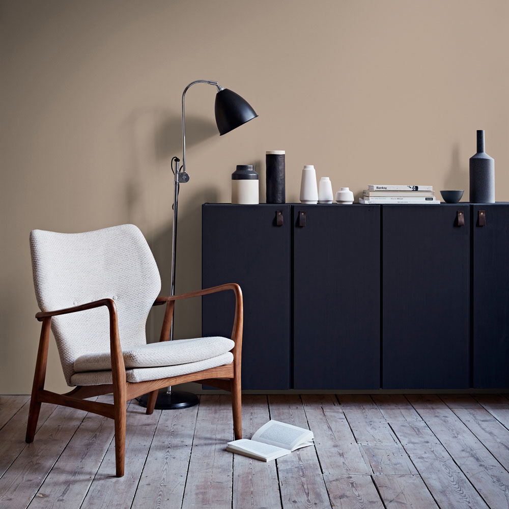 Crown Breatheasy Walls & Ceilings Picnic Basket Matt Emulsion Paint 2.5L Image 5