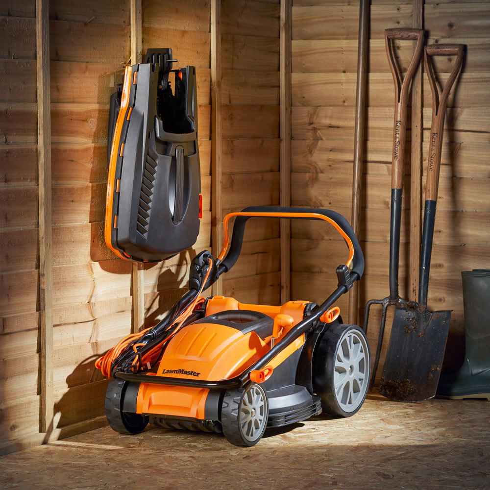 LawnMaster MEB1840M-01 1800W Hand Propelled 40cm Rotary Electric Lawn Mower Image 8