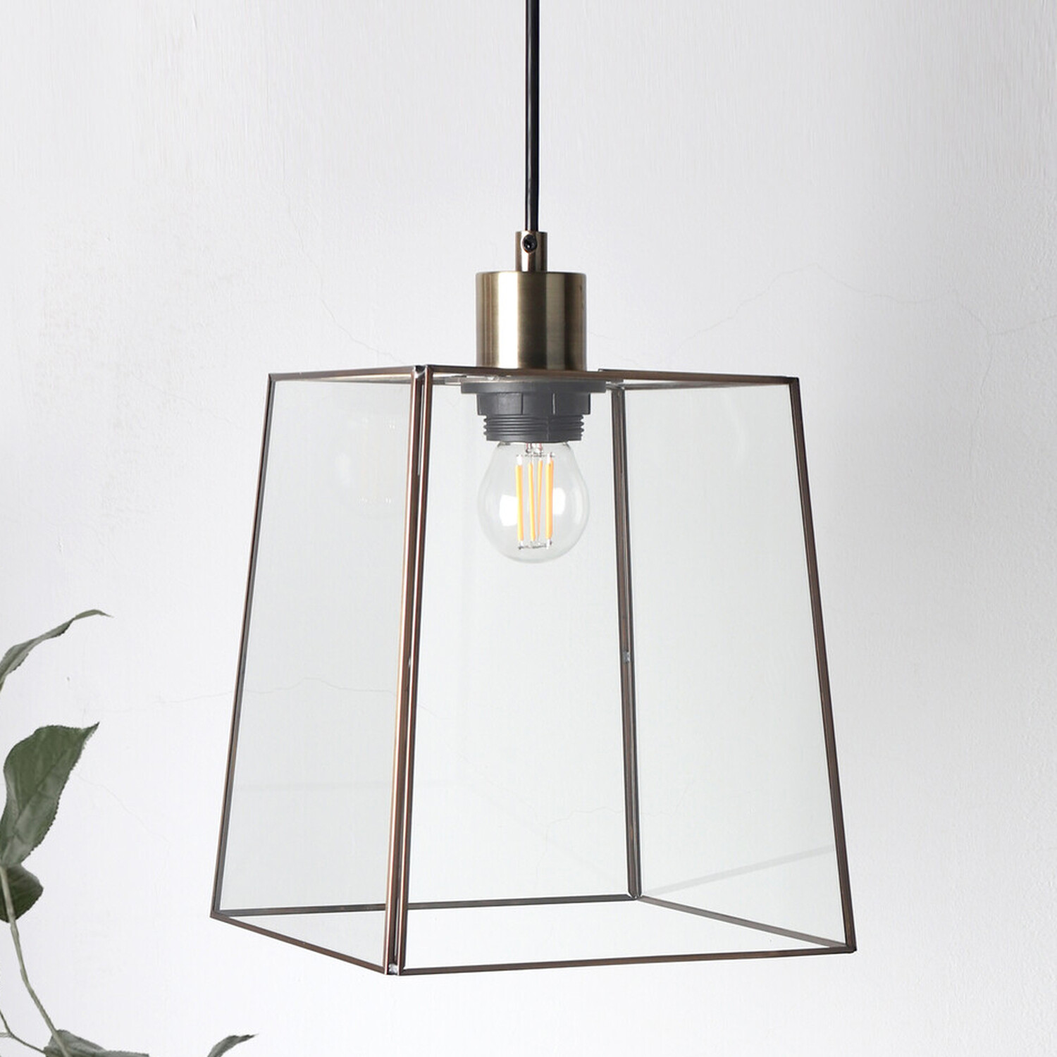Palmina Pendant Brass Image 2