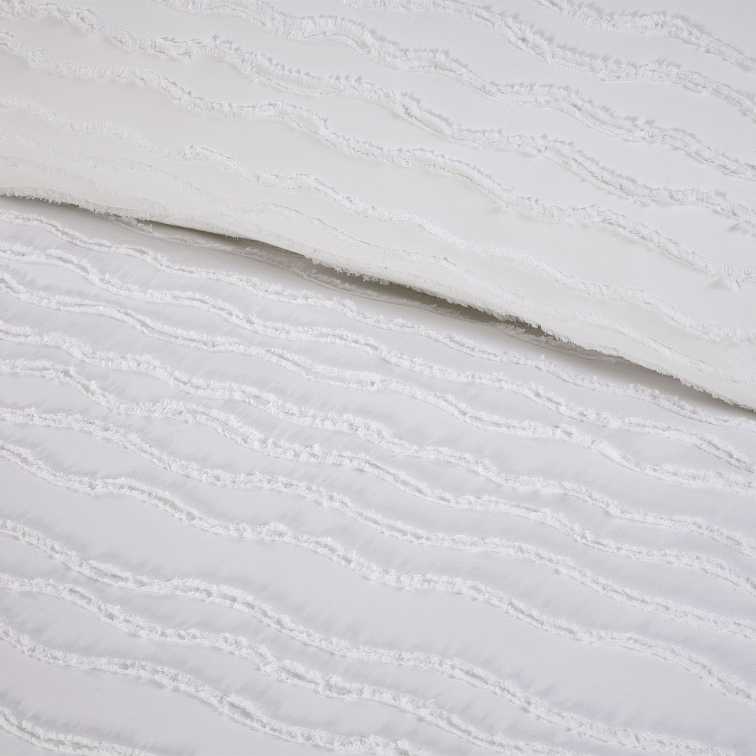 Marina Tufted Duvet Set - White / Double Image 3
