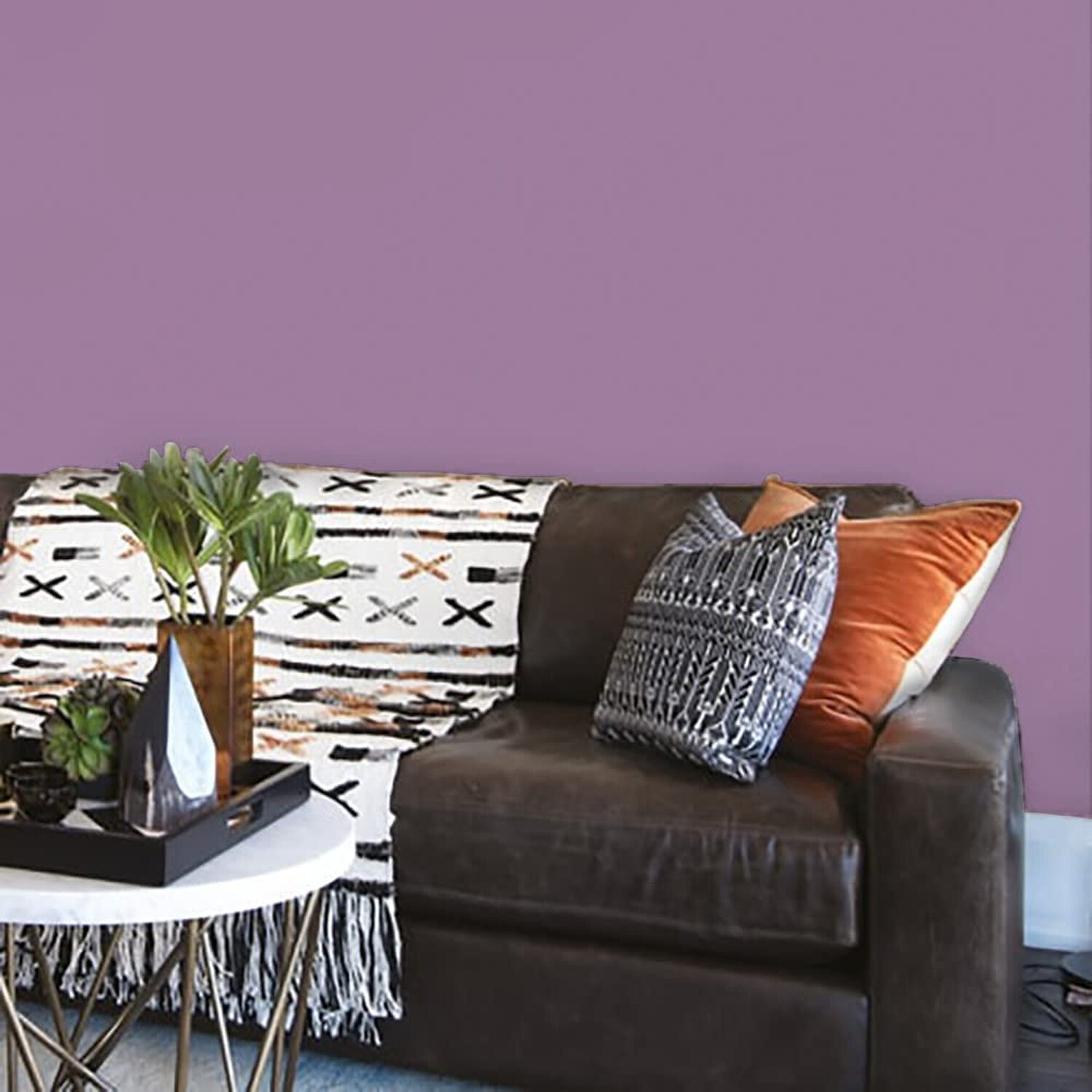 Johnstone's Walls & Ceilings Mauve Whisper Matt Emulsion Paint 2.5L Image 4