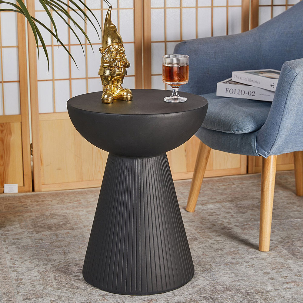 Black Side Table Image 3