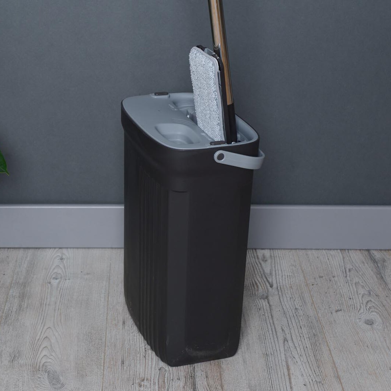 Flat Squeeze Mop and Bucket - Black Image 4