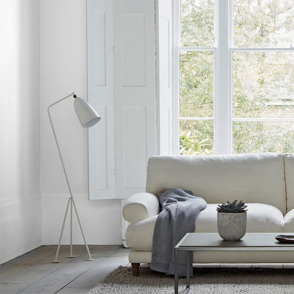 Crown EasyClean Matt Paint - Pure Brilliant White 5L. Image 4