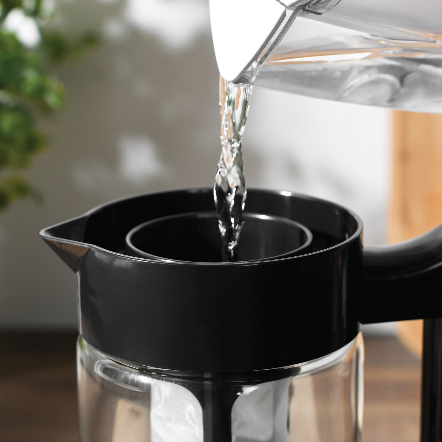 Glass Cold Brew Coffee Maker 1.3L Black Image 5