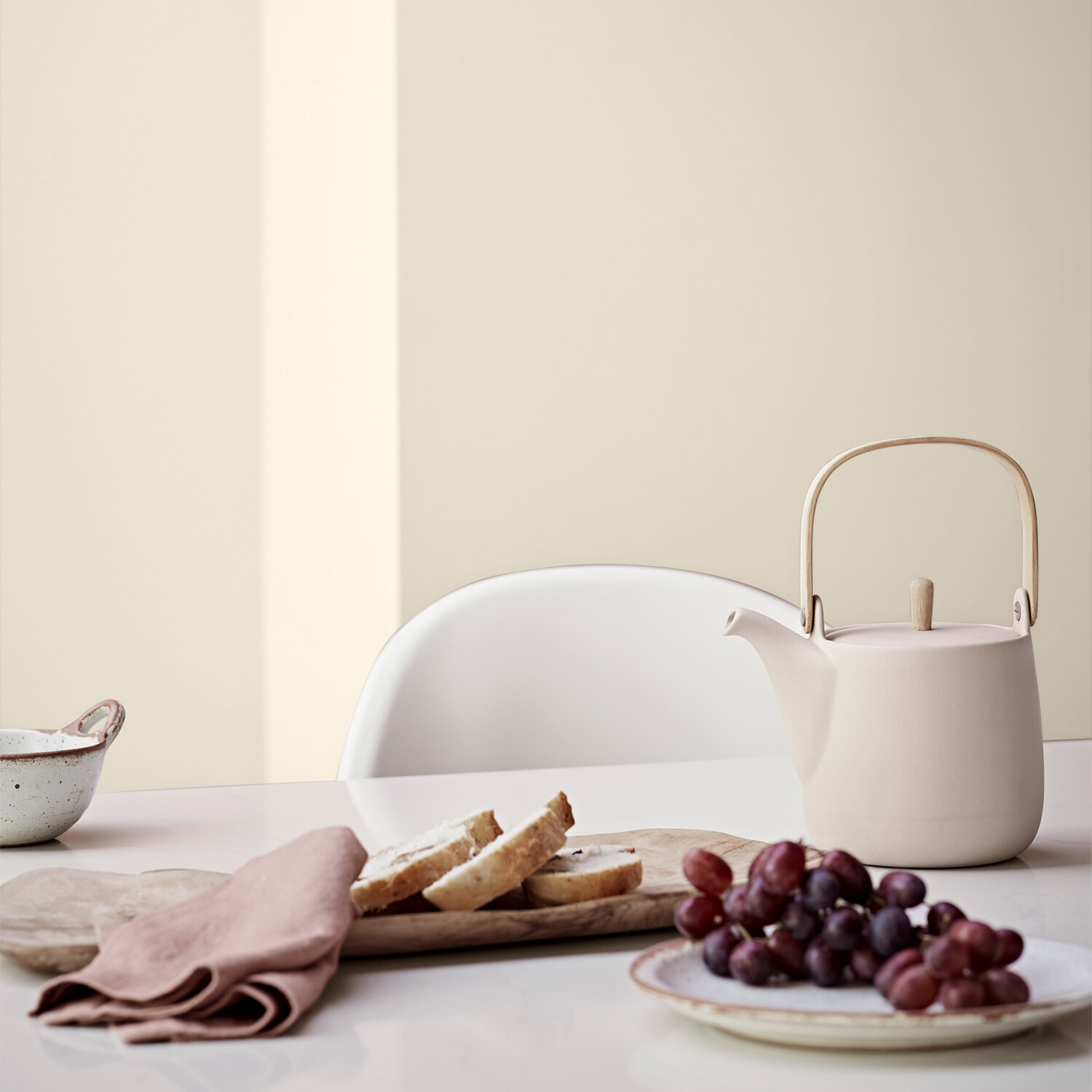 Crown Kitchen Tester - Almond Cream Image 2