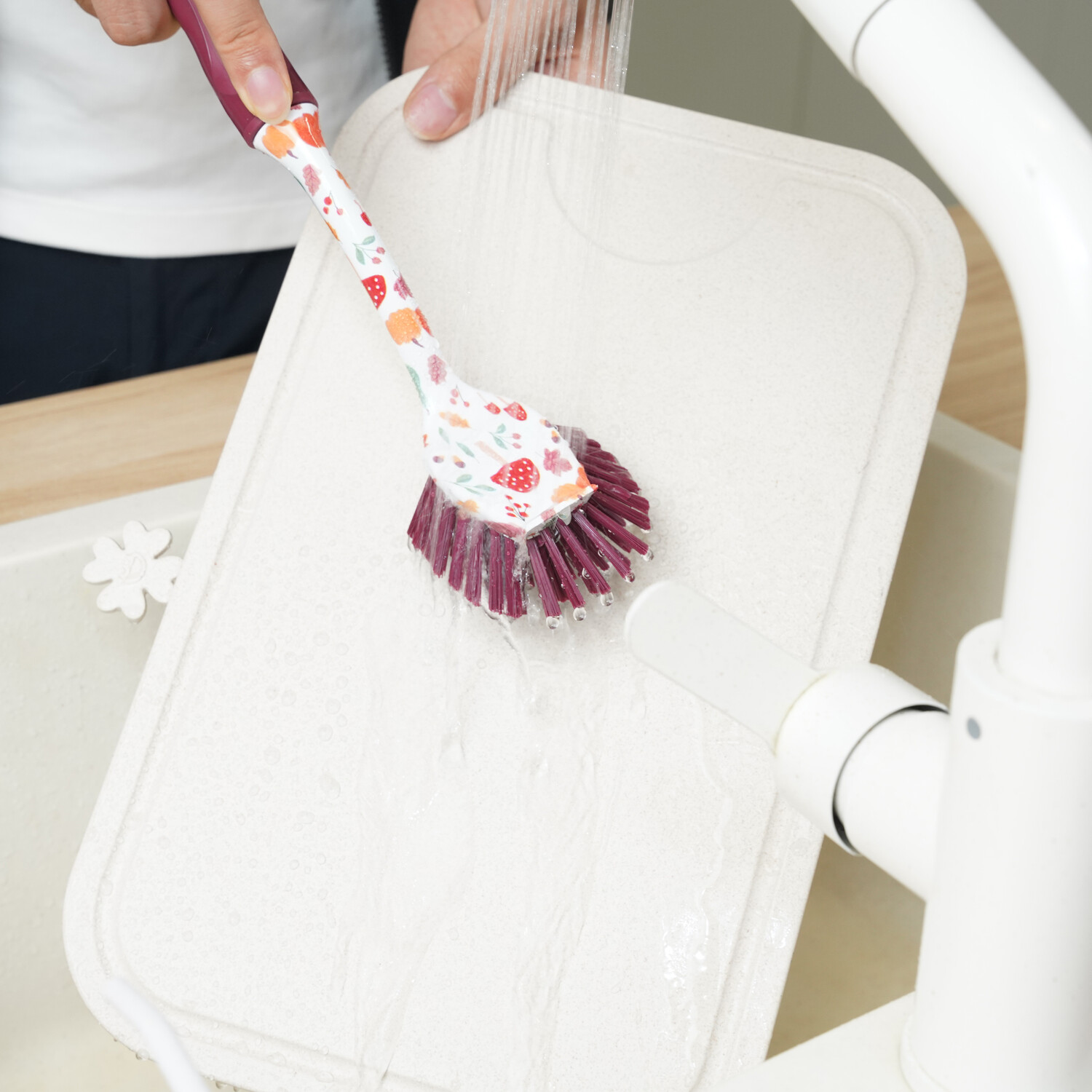 Autumn Pumpkin Dish Brush Brown Image 3