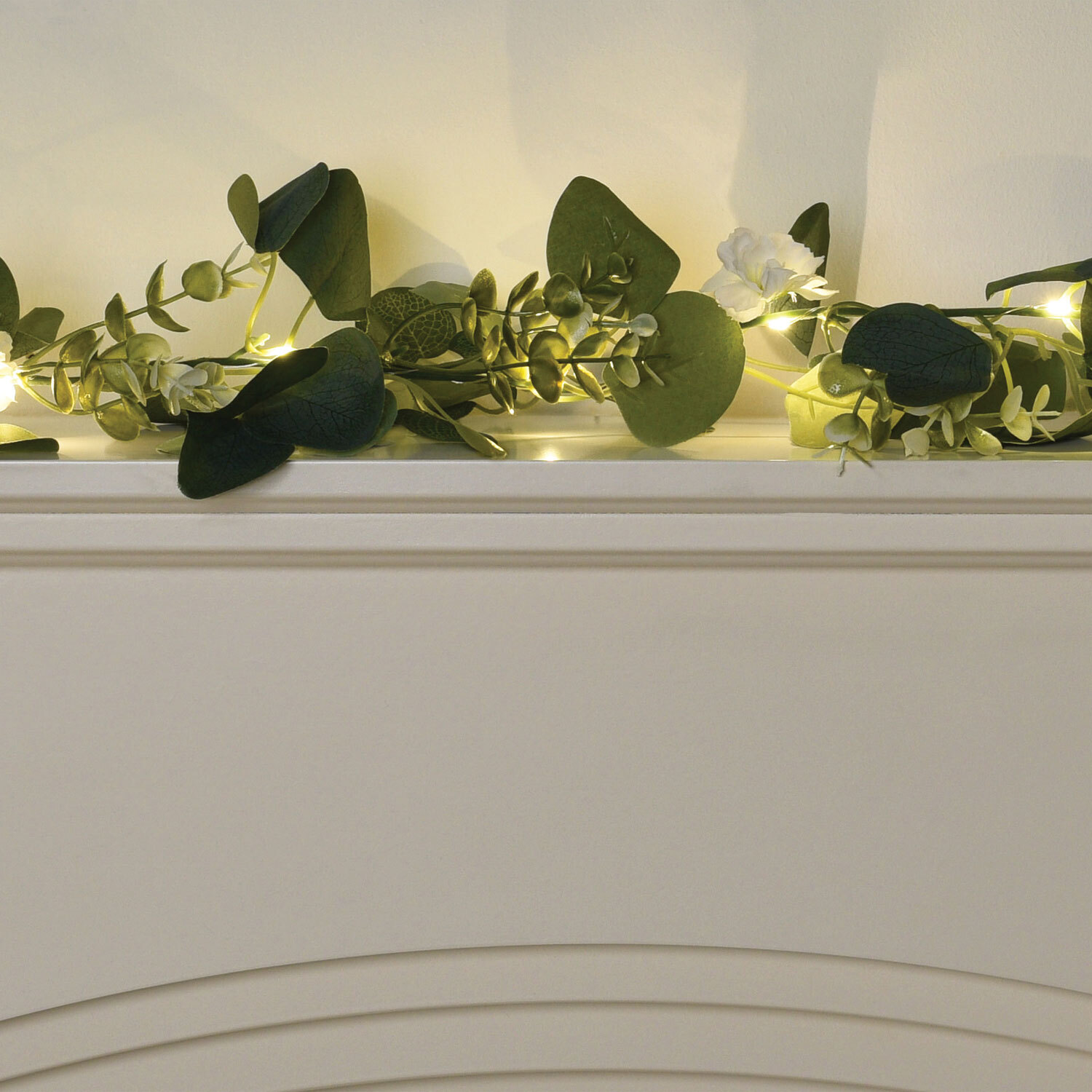 20 LED Floral Garland - White and Green Image 2