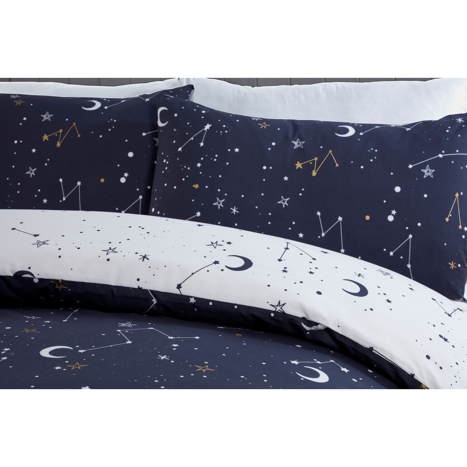 Divante King Size Celestial Metallic Duvet Cover and Pillowcase Set Image 2