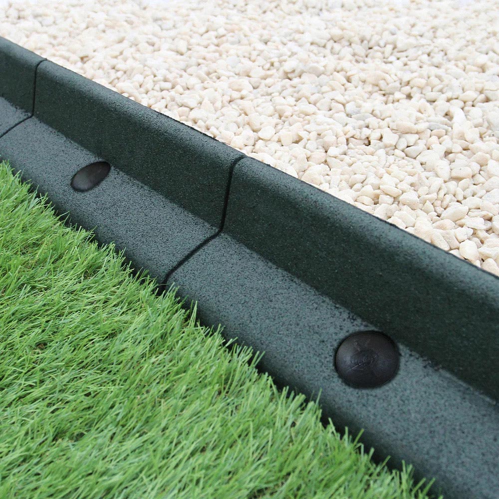 MonsterShop Green 4ft 36 Pack Flexible Lawn Edging Image 4