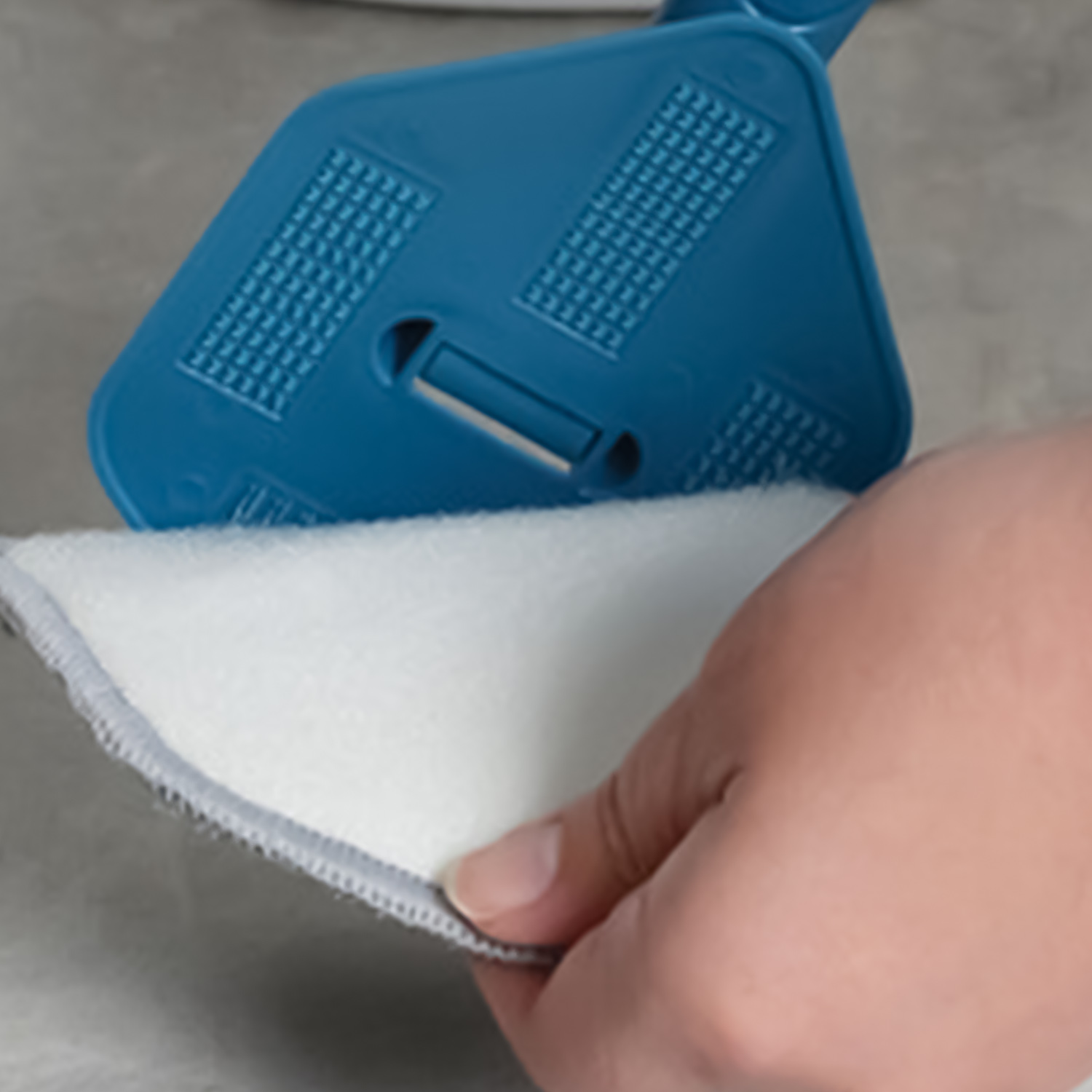 Bathroom Cleaning Brush Image 5