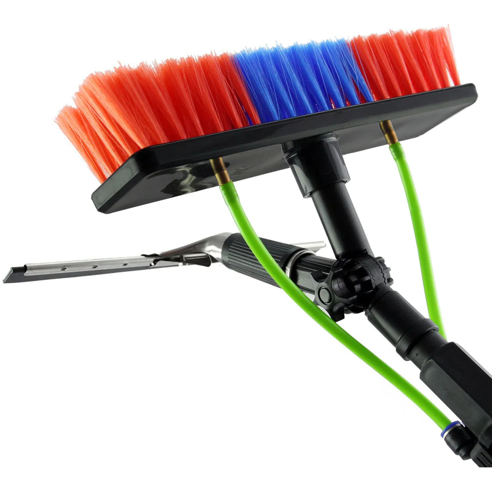 Maxblast Water Fed Telescopic Window Cleaning Pole Image 2