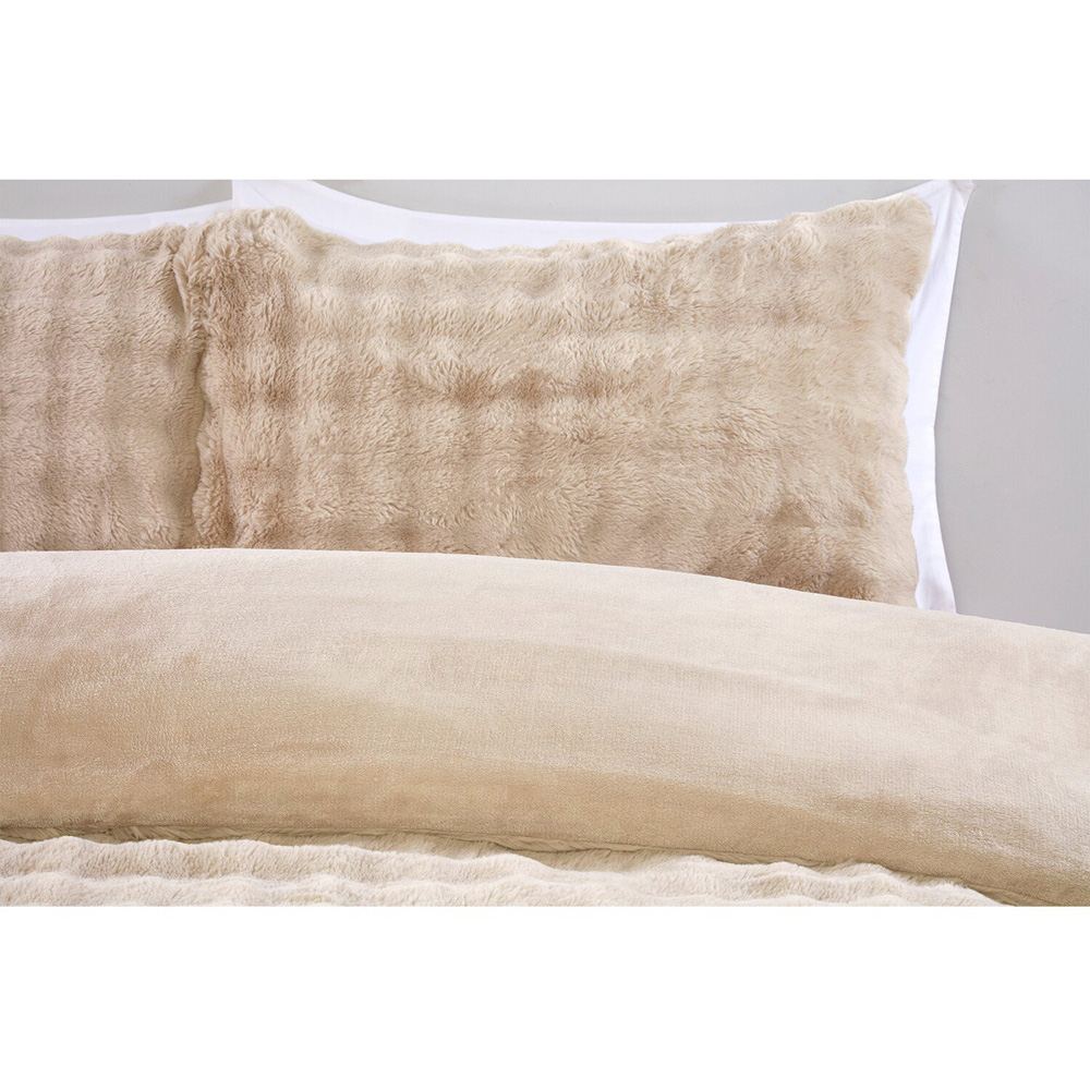 Aurora Faux Fur Duvet Set - Champagne / Double Image 5