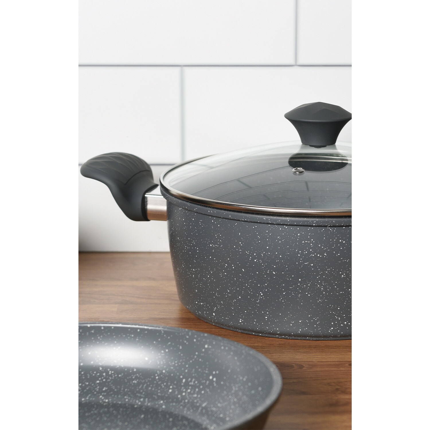 7 Piece Cookware Set - Grey Image 3