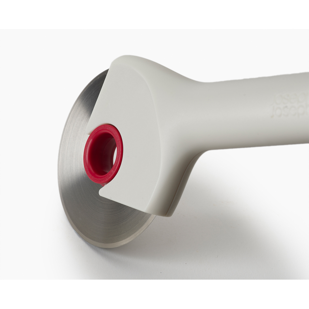 Joseph Joseph Ringo Red Easy-Clean Pizza Cutter Image 4
