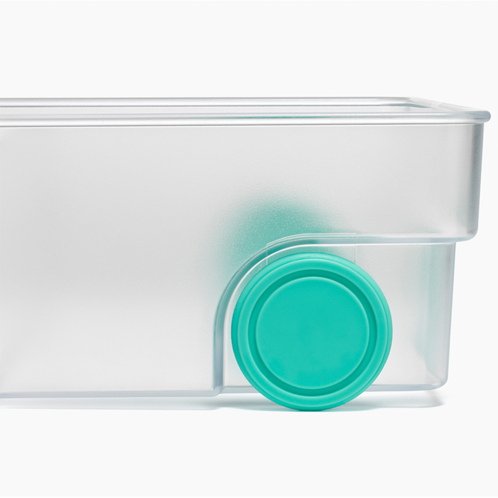 Joseph Joseph Extra Large Fridge Storage Container with Removable Divider Image 6