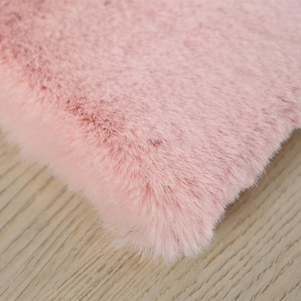 Deluxe Rabbit Faux Fur Rug  - Blossom / 140cm Image 3