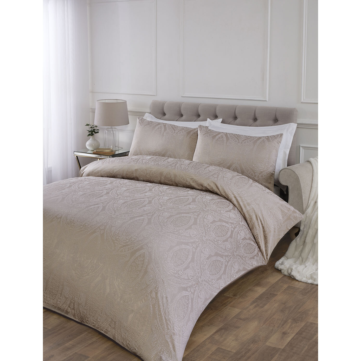 Penelope Jacquard Duvet Set - Champagne / King Image 2