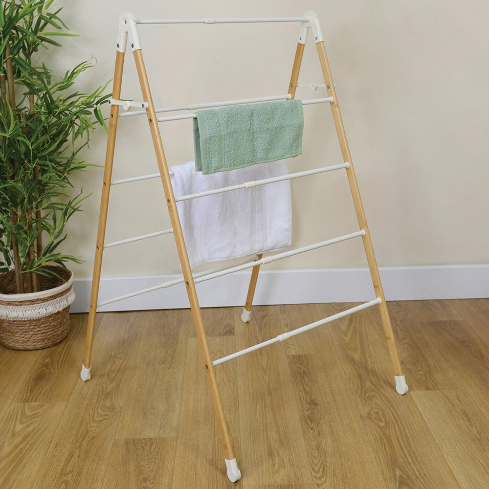 Sanctuary Indoor Extendable Bamboo Airer Image 3