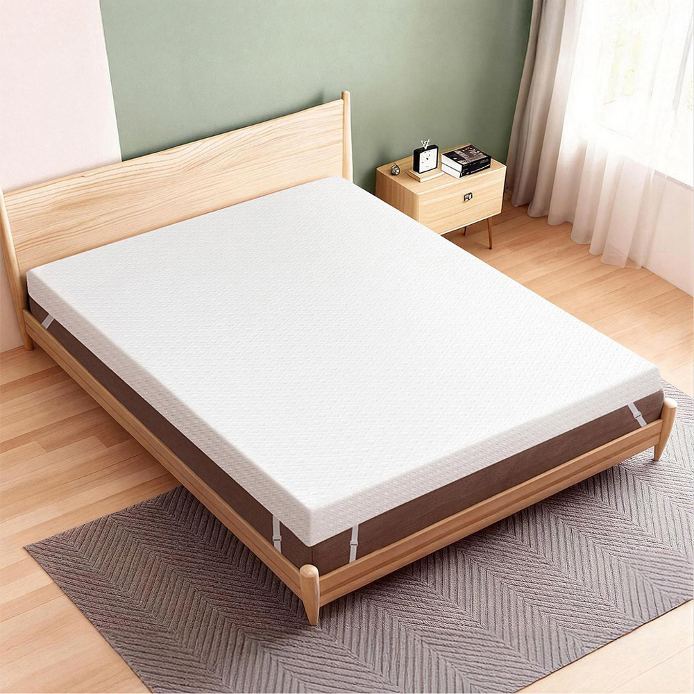 Lavio King Size Pressure Relief Cooling Memory Foam Non-Slip Mattress Topper Image 2