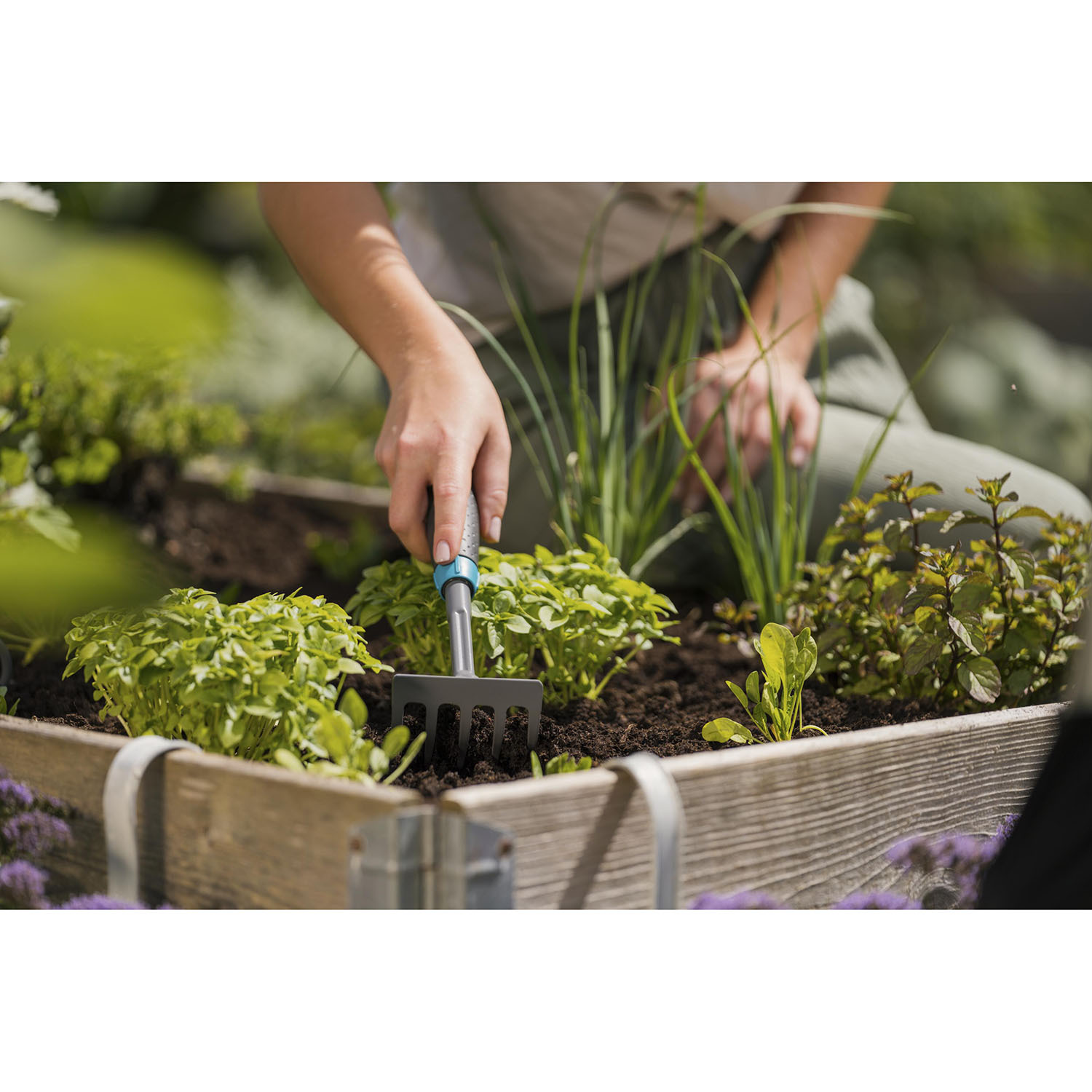 Gardena Hand Rake Image 3