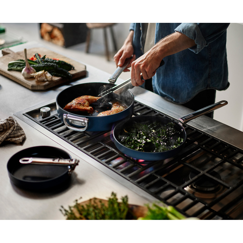 Joseph Joseph Space Blue Ceramic Folding Handle Non-Stick Frying Pan 24cm Image 2