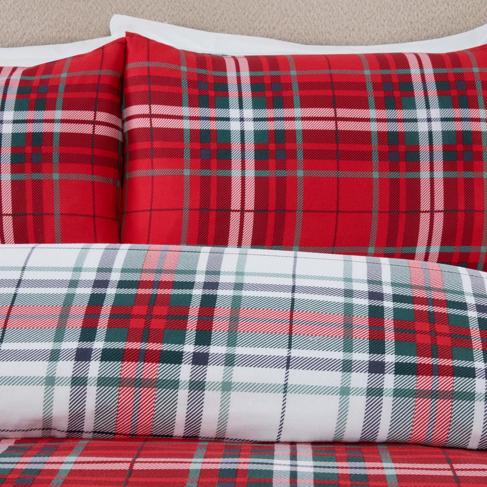 Christmas Tartan Red Duvet Set  - Red / King Image 5