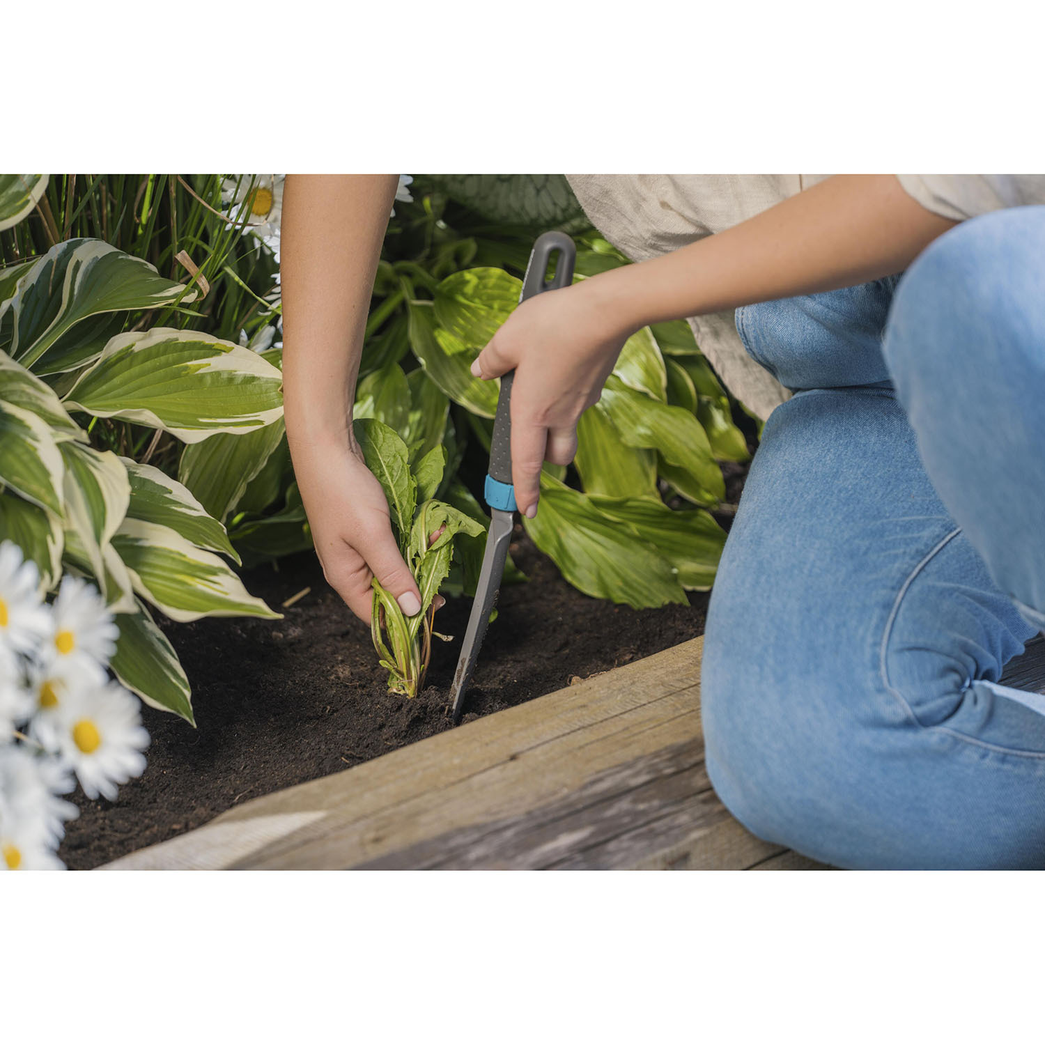 Gardena Weeding Trowel Image 2