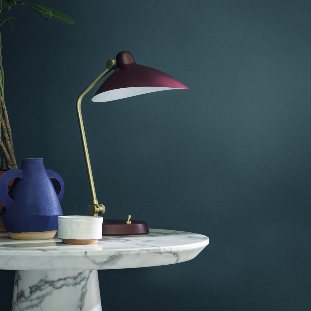 Crown Walls & Ceilings Endeavour Matt Emulsion Paint 2.5L Image 4