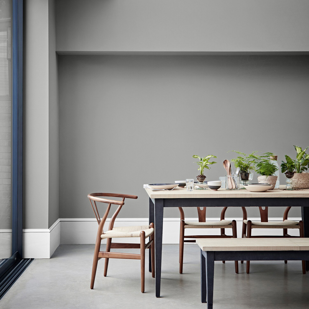 Crown Wall & Ceilings Granite Dust Matt Emulsion 2.5L Image 4