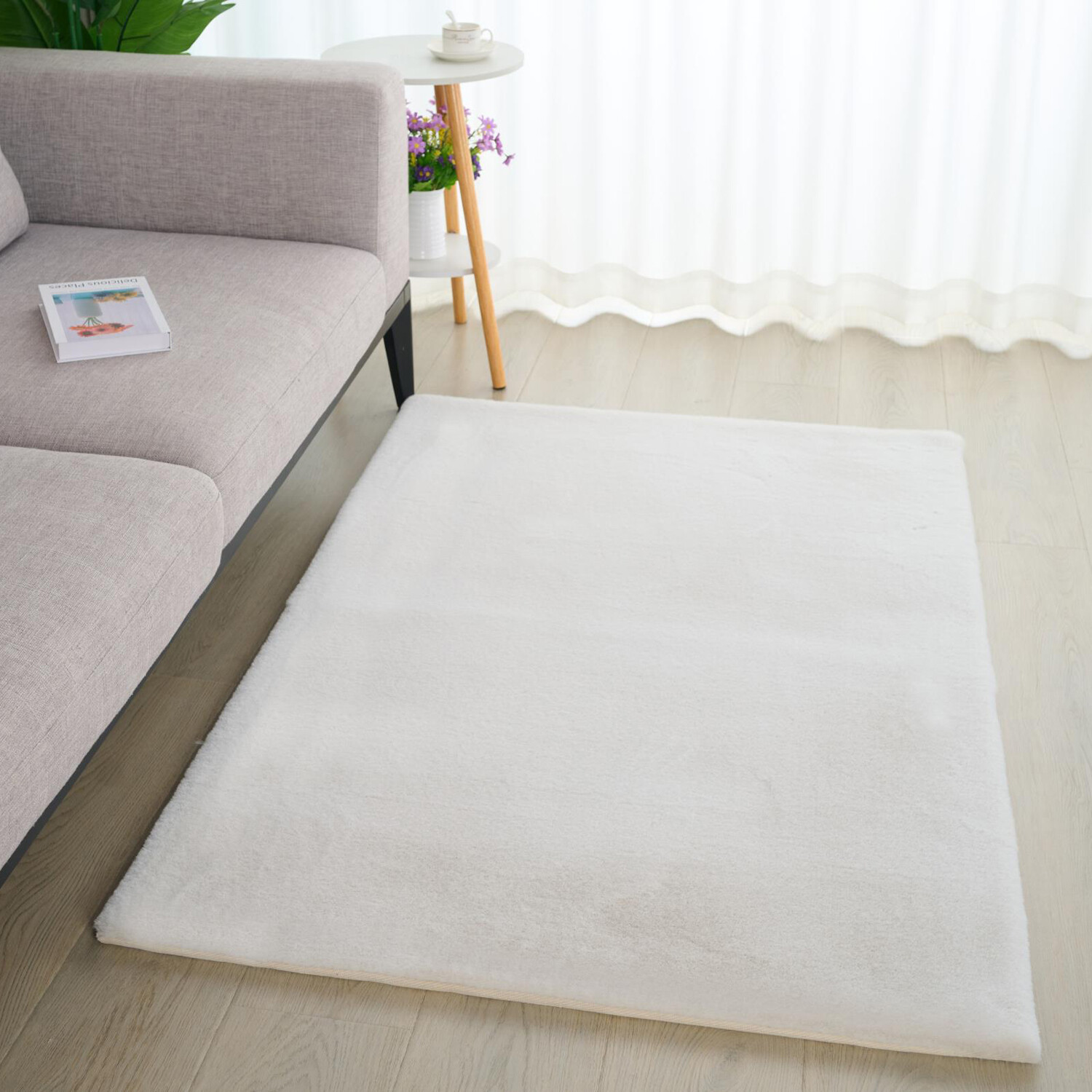 Lux Rabbit Faux Fur Rug - Cloud Image 2