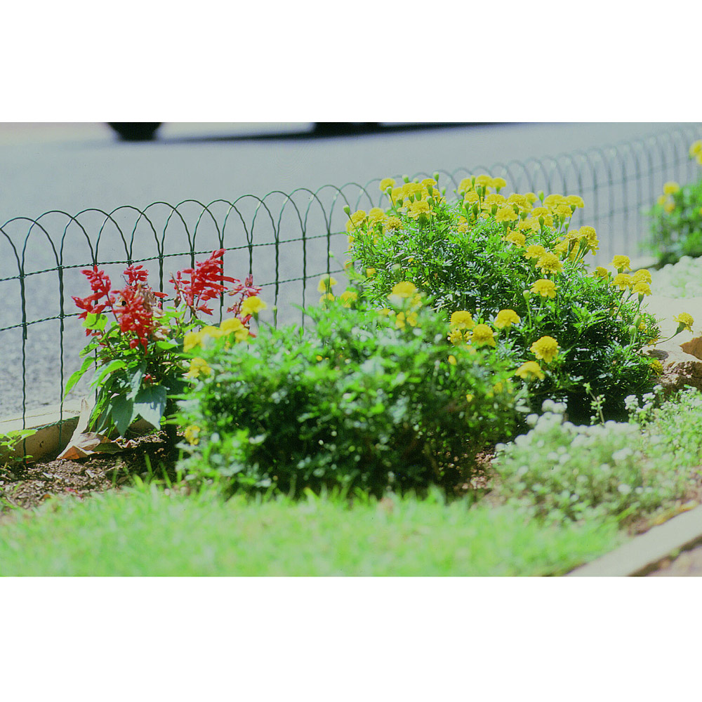Plastic Borderfence - Green / 65cm Image 3