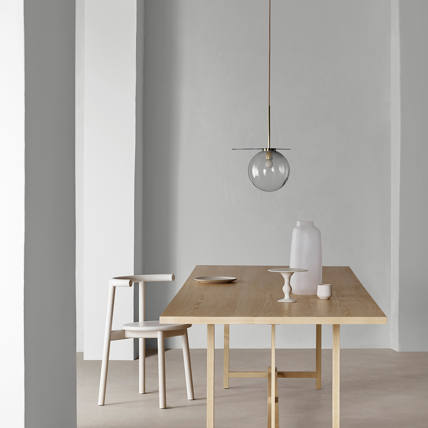 Crown Crafted Walls & Wood Memory Lane Luxurious Flat Matt Paint 2.5L Image 4