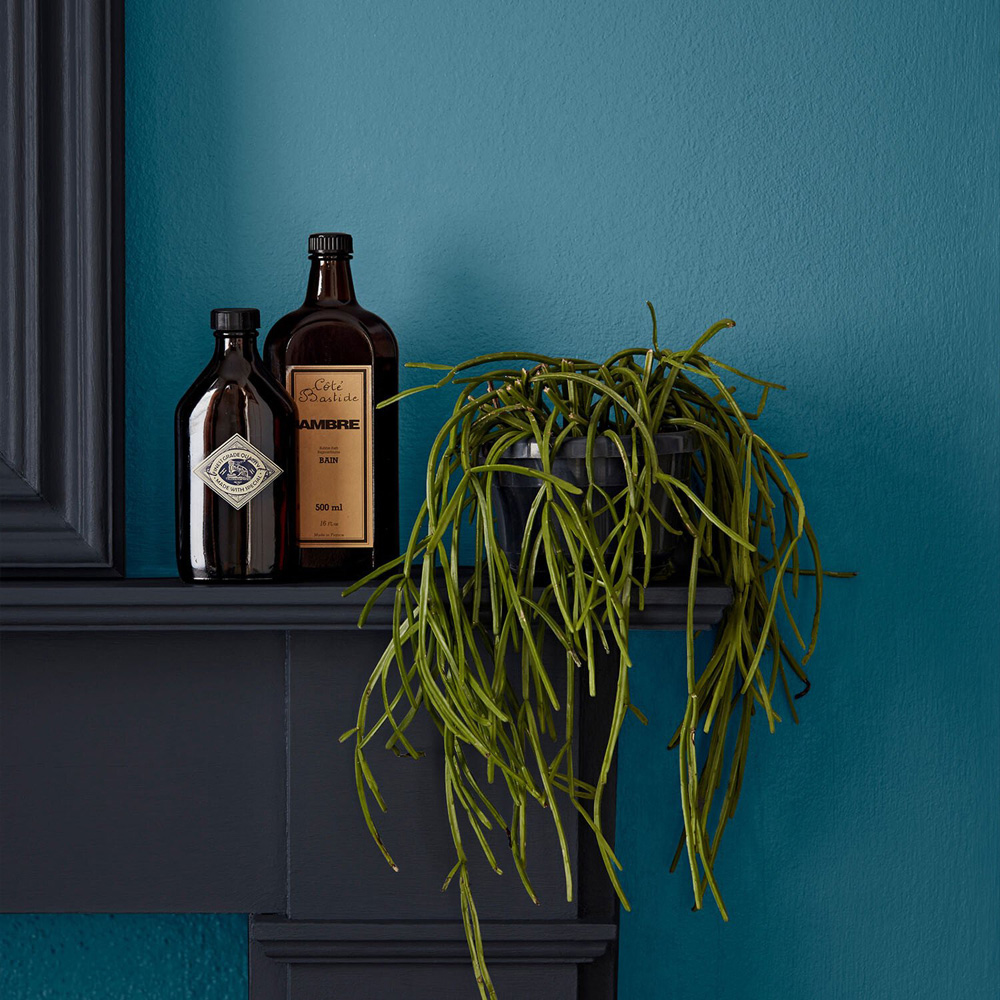 Crown Easyclean Mid Sheen Bathroom Paint - Teal / 2.5l Image 5