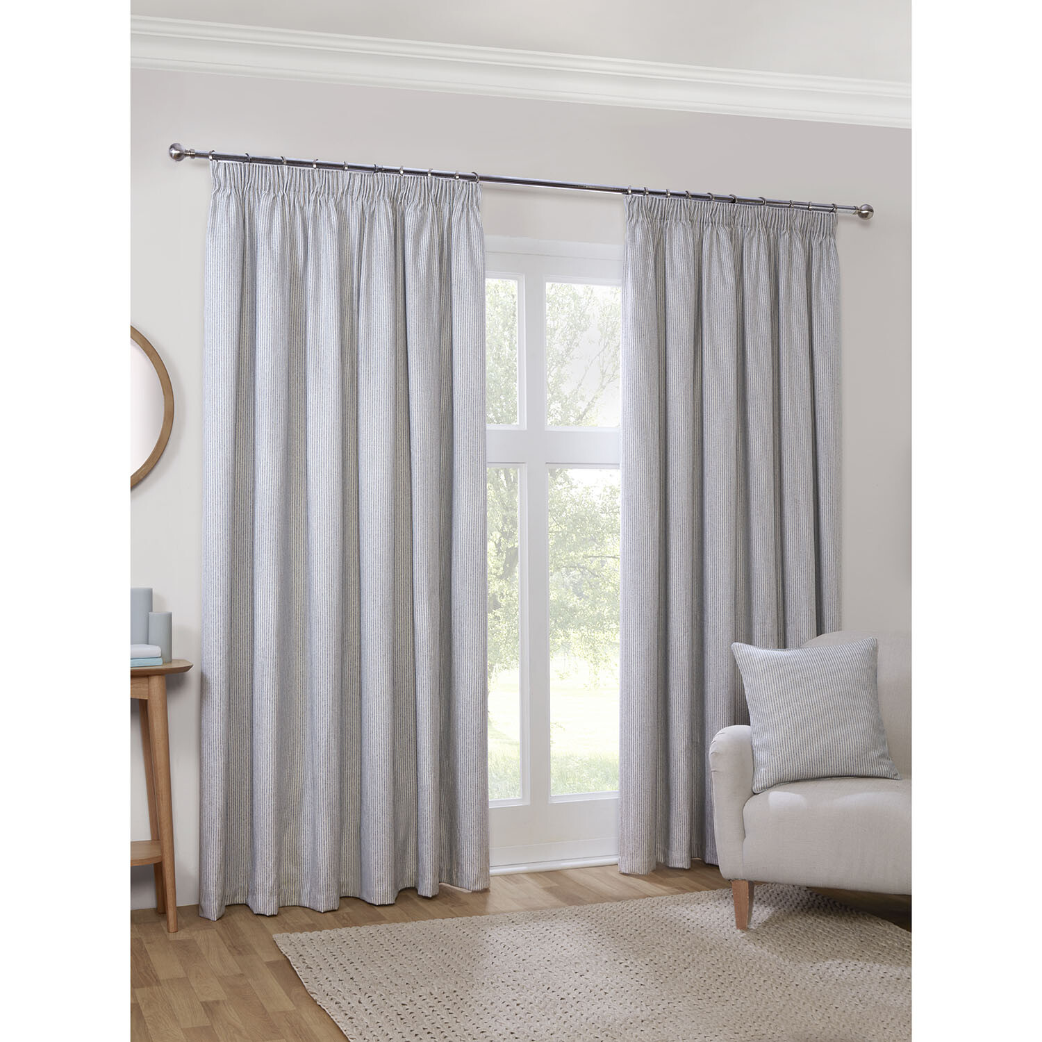 Hadleigh Thermal Curtain - Blue / 137cm / 168cm Image 2