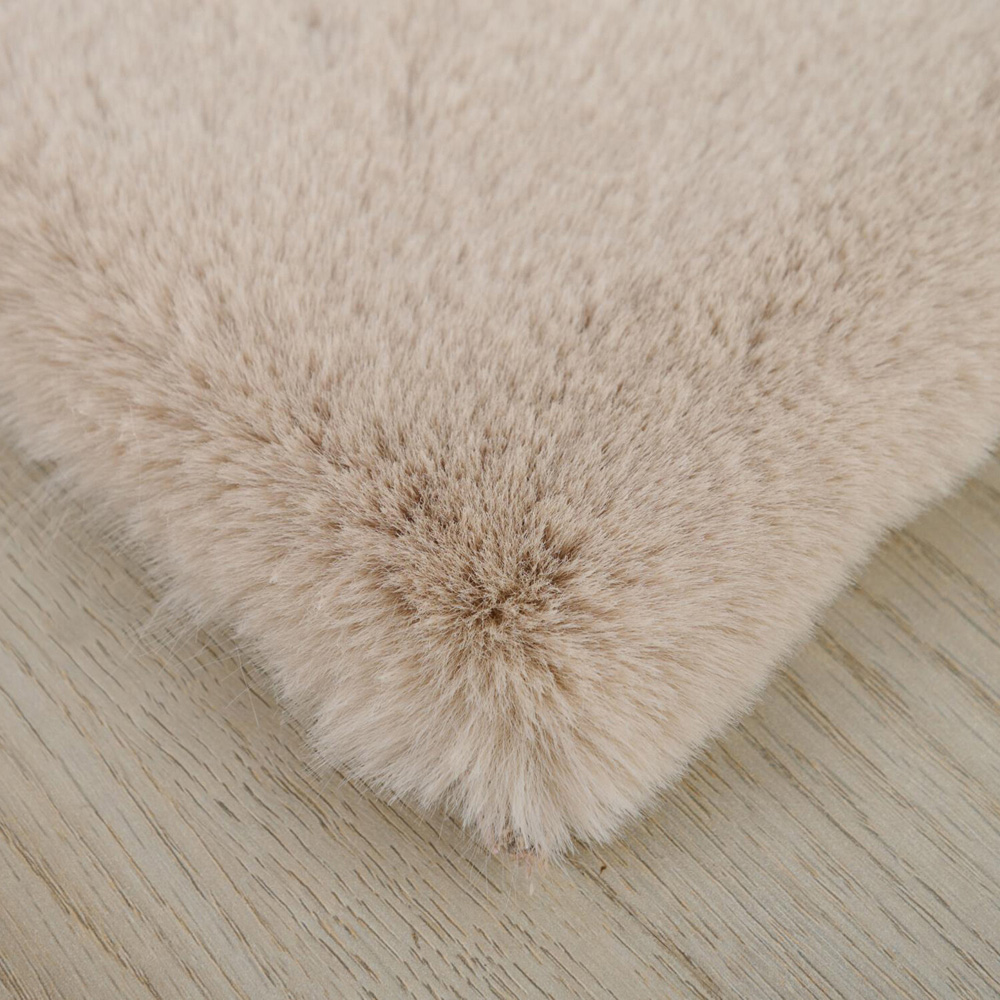 Deluxe Rabbit Faux Fur Rug  - Biscuit / 140cm Image 3