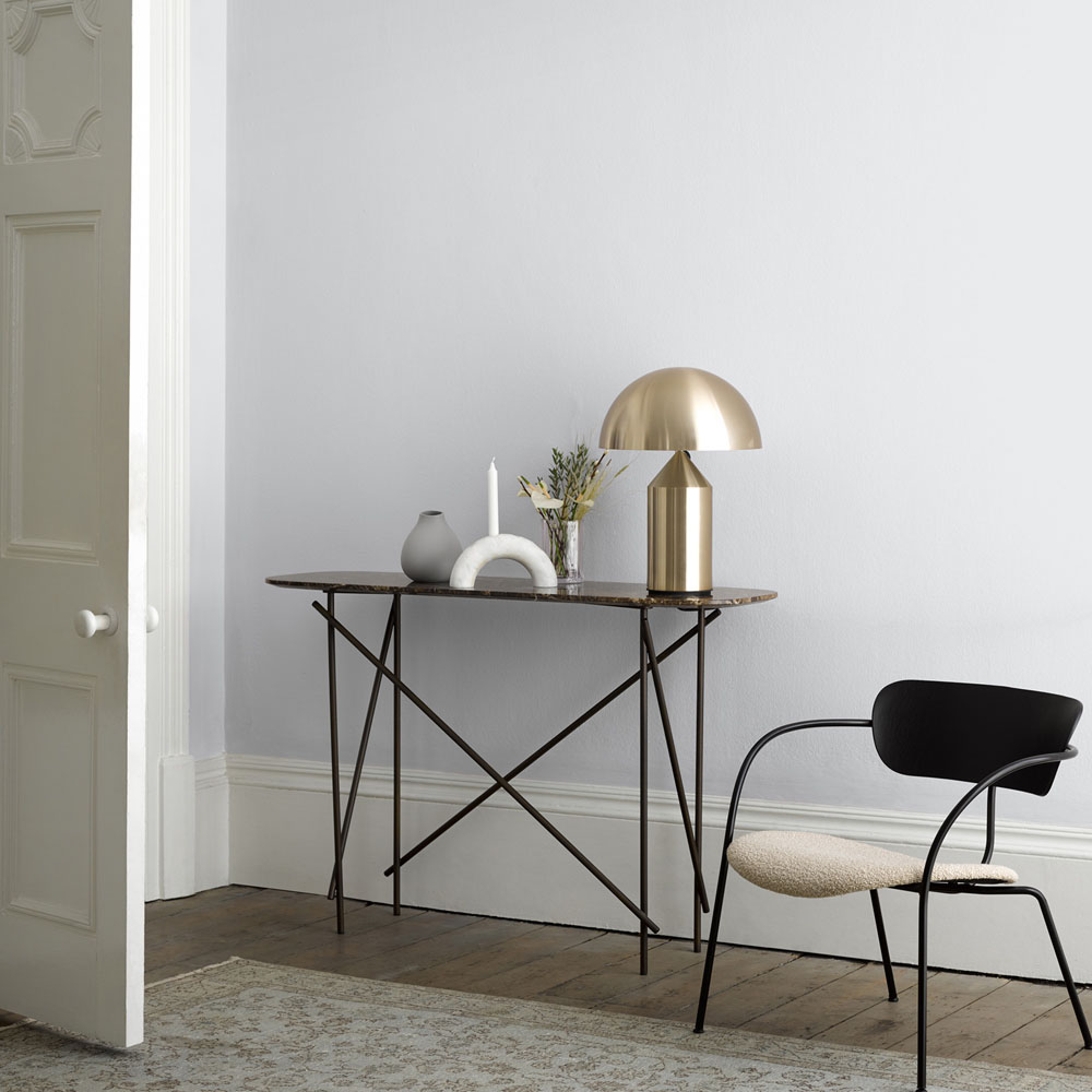 Crown Breatheasy Walls & Ceilings Clay White Silk Emulsion Paint 2.5L Image 5