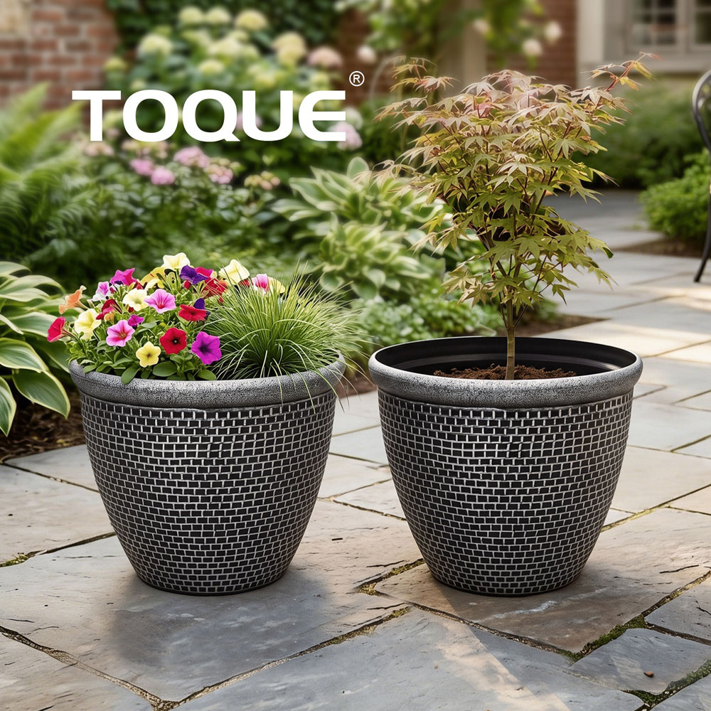 TOQUE Black Antique Silver Effect Plastic Garden Plant Pot with Drainage Holes 36cm 2 Pack Image 8