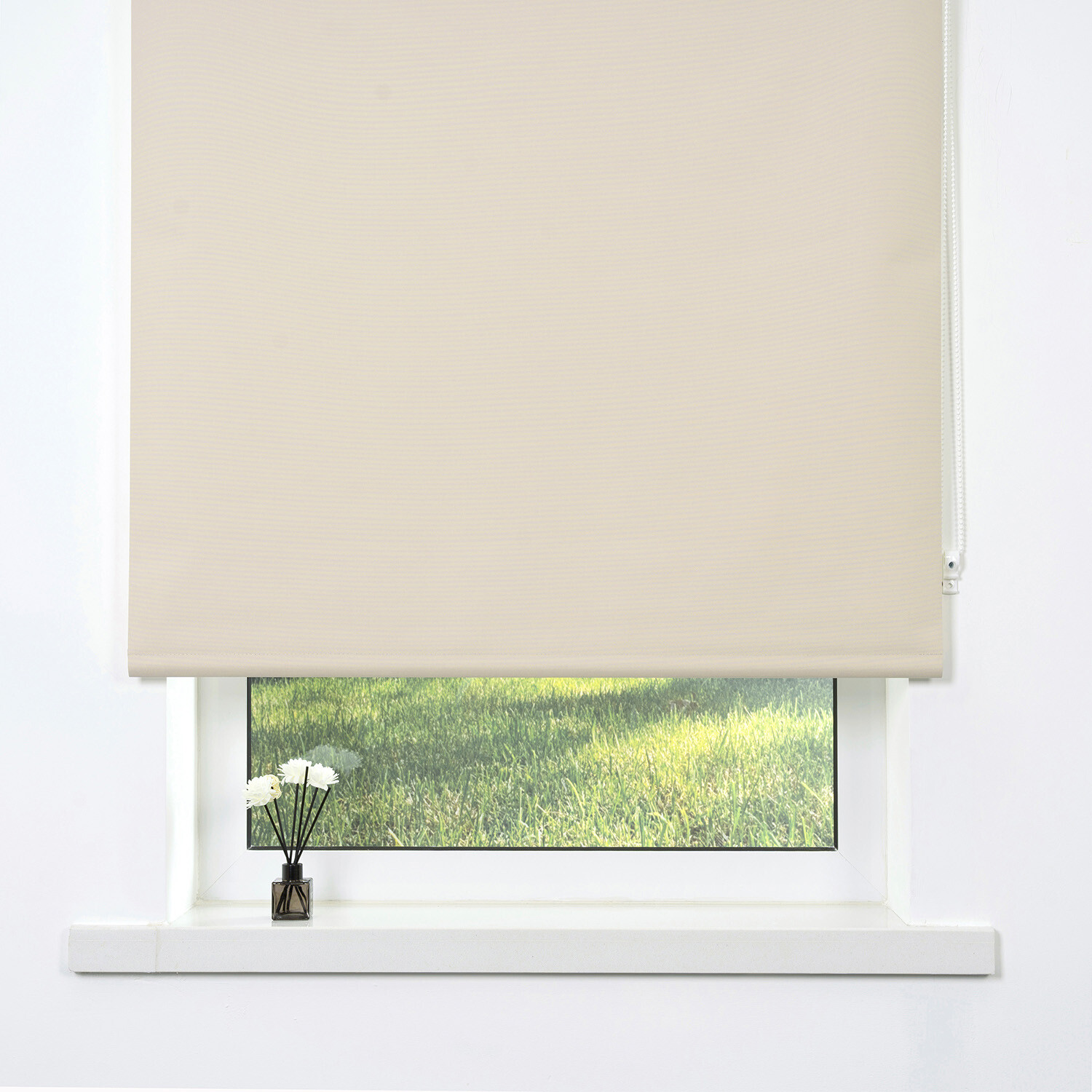 Plain Blackout Blinds - Oat / 90cm Image 2